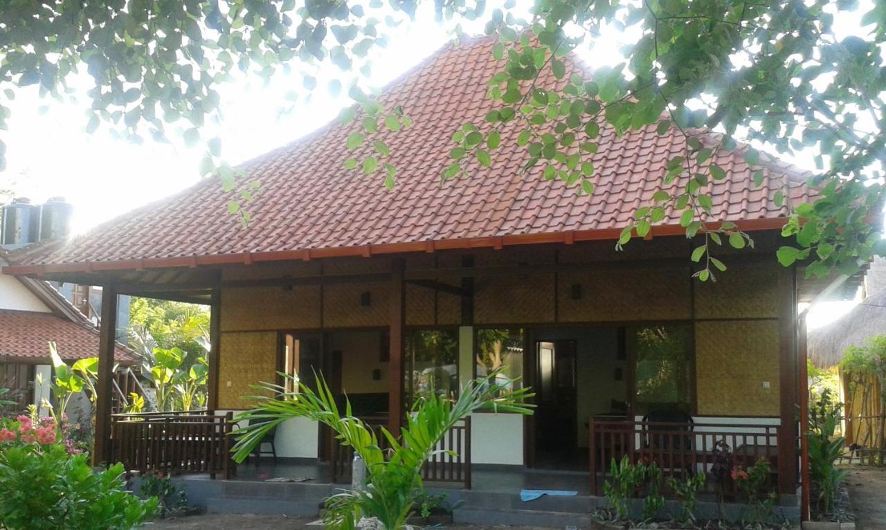 Ana Warung & Bungalows Гілі-Мено Екстер'єр фото